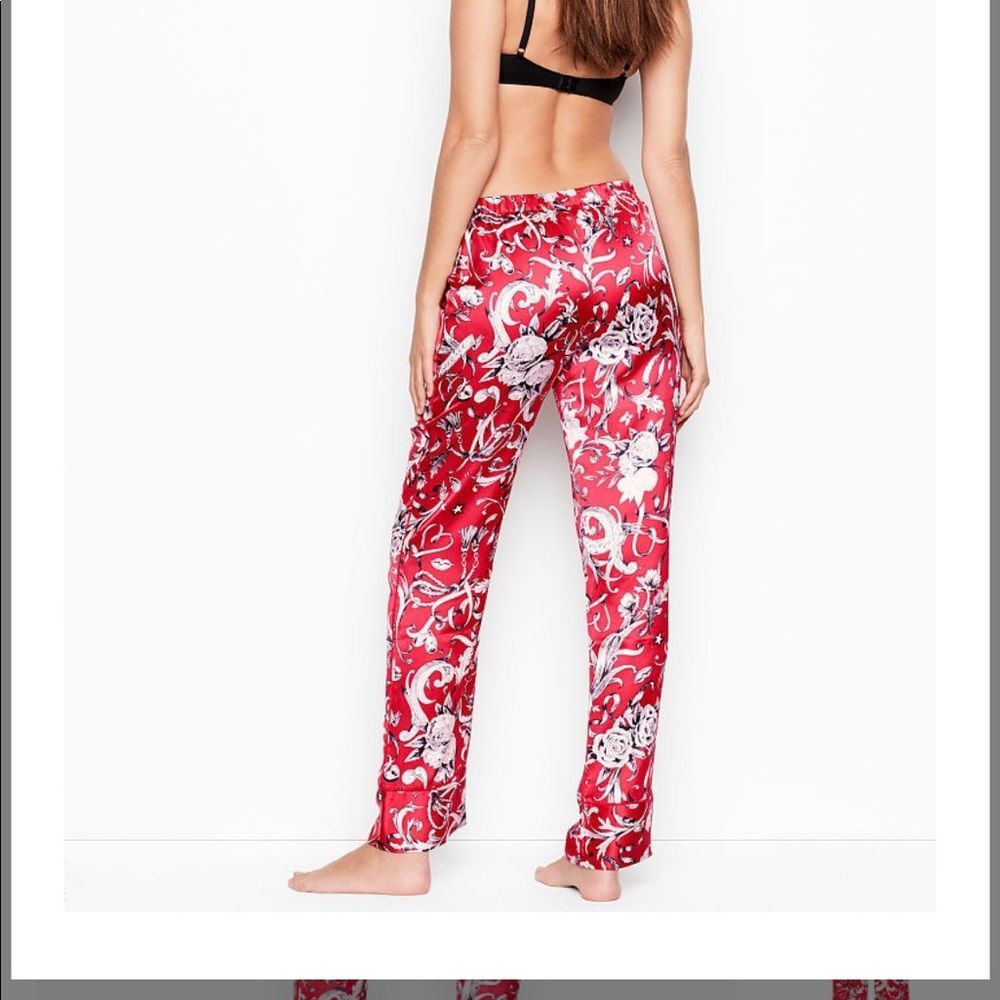Black Cherry Floral Ribbons Satin Pajamas Set - Picture 6 of 8